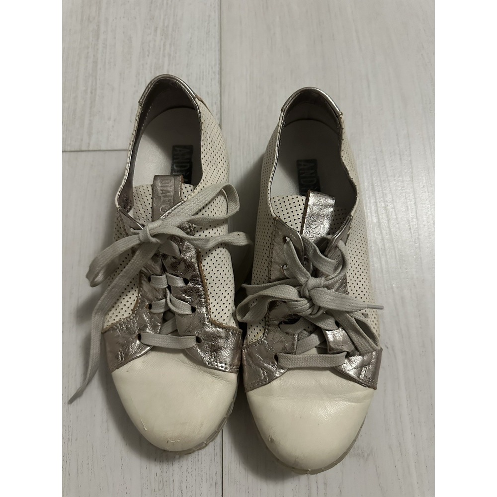 Andia Afora Sneakers Sz 36 EU White Silver